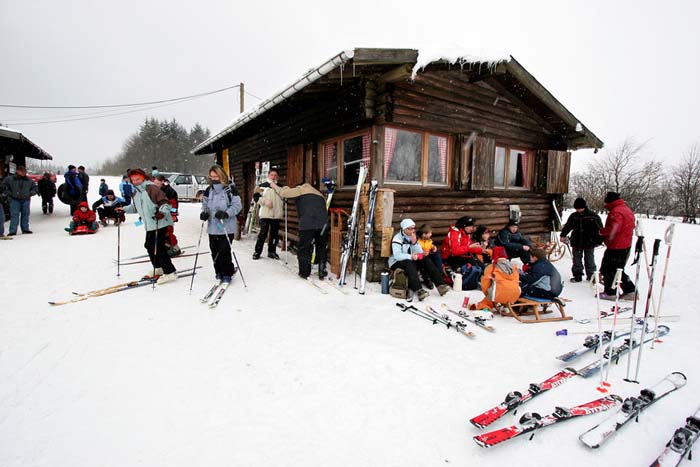 Skifahren Eifel - Skihütte Weisser Stein